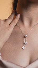 Lariant Clover Necklace